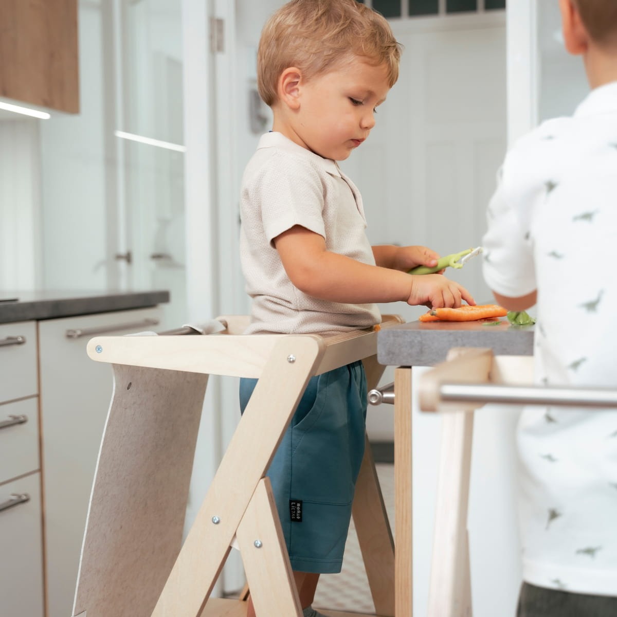 Foldable Montessori Learning Tower for Toddlers – Wooden Kitchen Helper